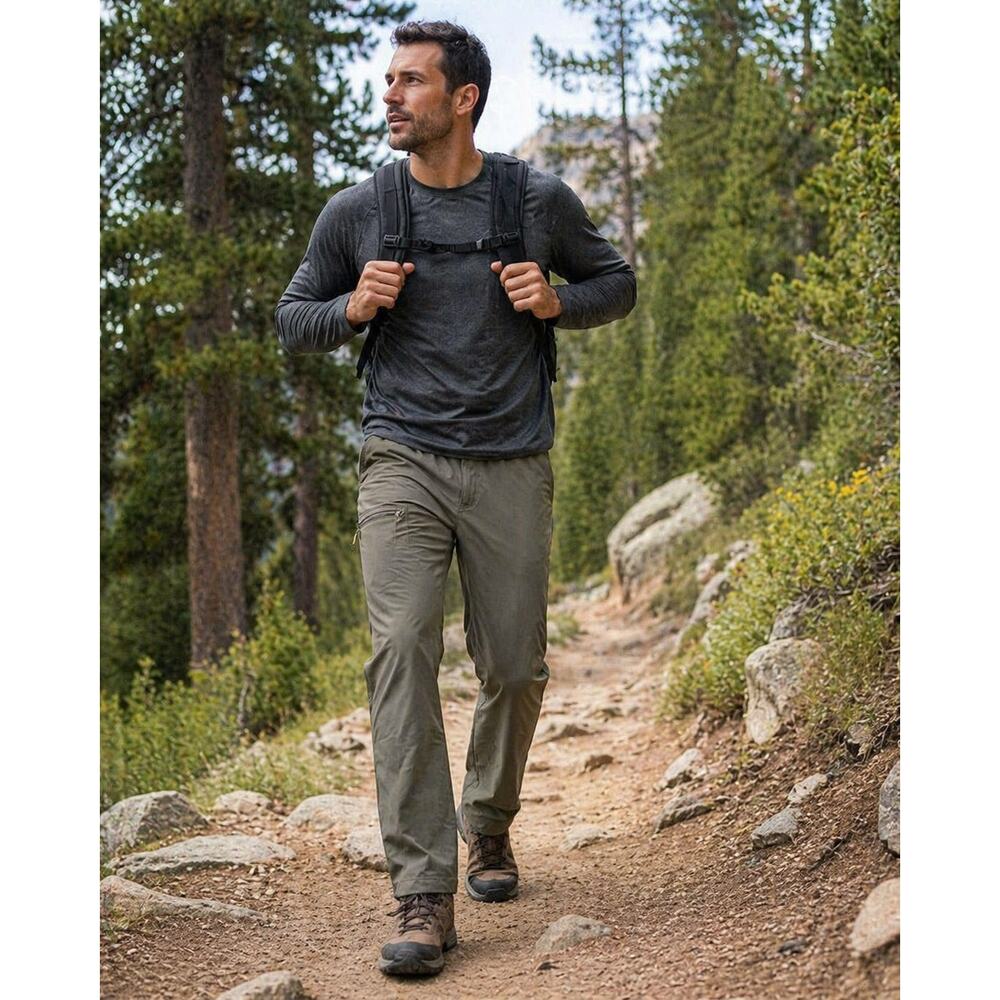 Wrangler Outdoor Comfort Flex Cargo Pants Men’s 42x30 Green Stretch Hiking Nylon